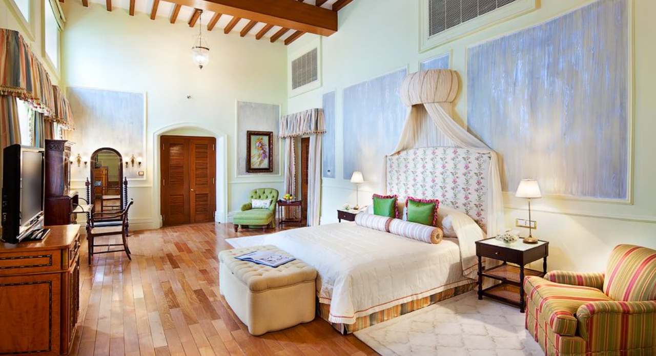 7 Ultra-Luxurious Indian Palaces You Can Actually Stay In