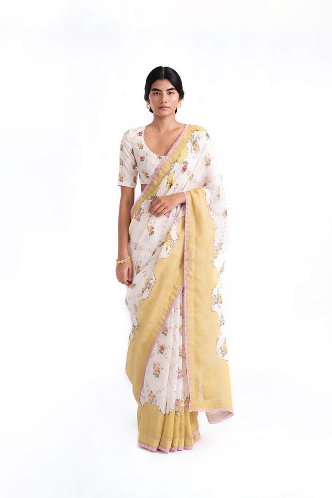Anavila_Esma Sari