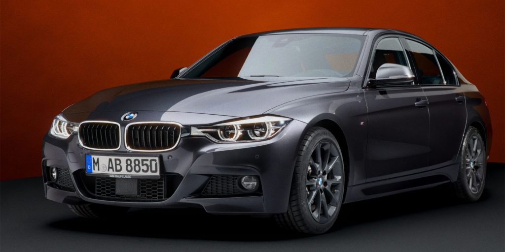 BMW’s Cluster Architecture platform is entirely made out of three materials – steel, aluminium, and carbon fibre, and first debuted on the current generation 7 Series and has been the base for all latest BMW models