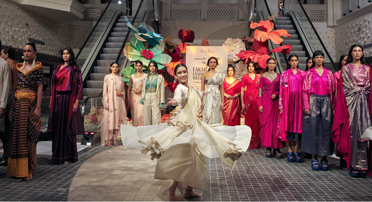 Lakmē Fashion WeekXFDCI: Anavila, Akaaro, And The Edit By The Kunj Echo ‘Handmade In India Is For The World’