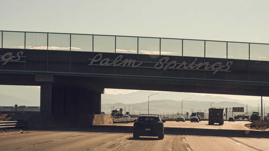 The new Porsche Cayenne Electric ushers in a groundbreaking chapter in luxury electric mobility with its advanced 800 volt architecture