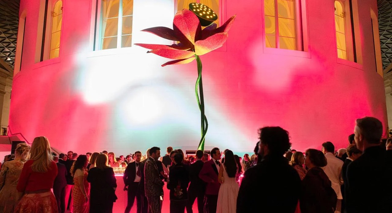 The British Museum’s first-ever Ball brought nearly 900 guests, including global cultural icons, to celebrate art, heritage, and philanthropy
