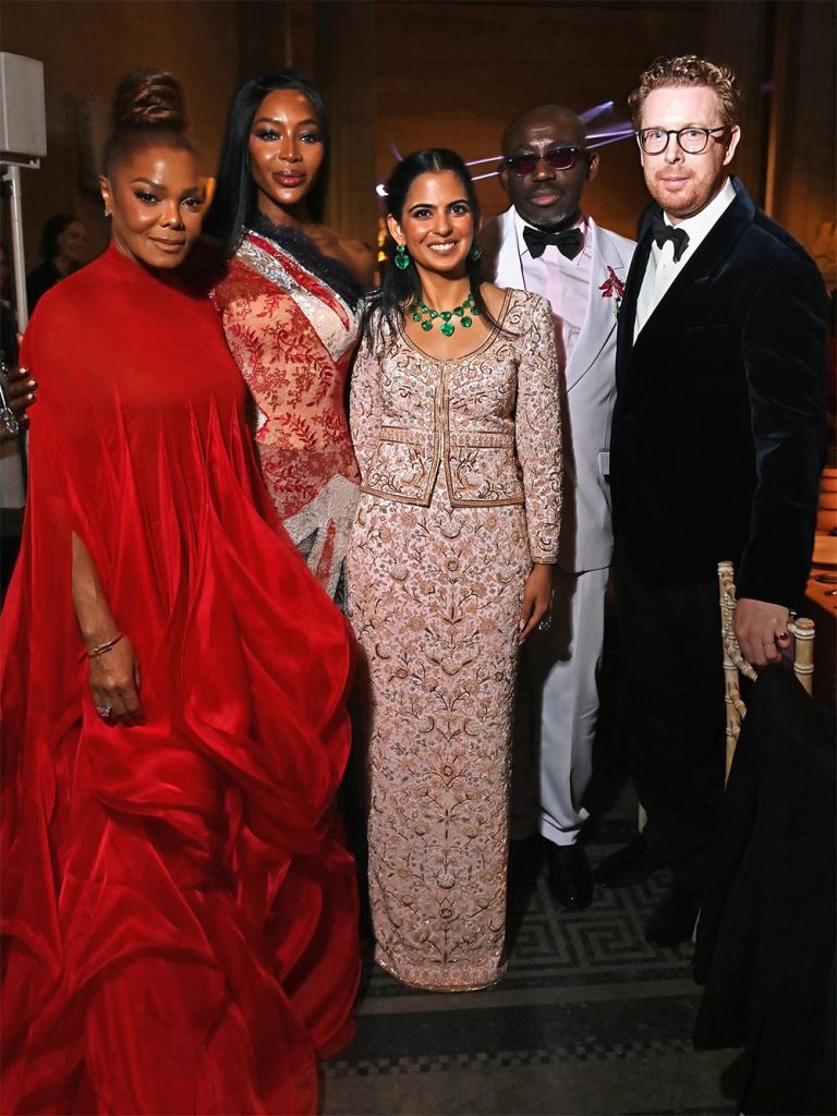 Isha Ambani with guests