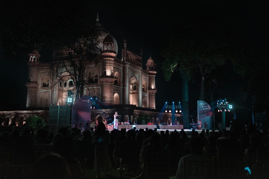An image of the Safdarjung Tomb lit up as the stage is set for Shaam-e-Ghazal performances.