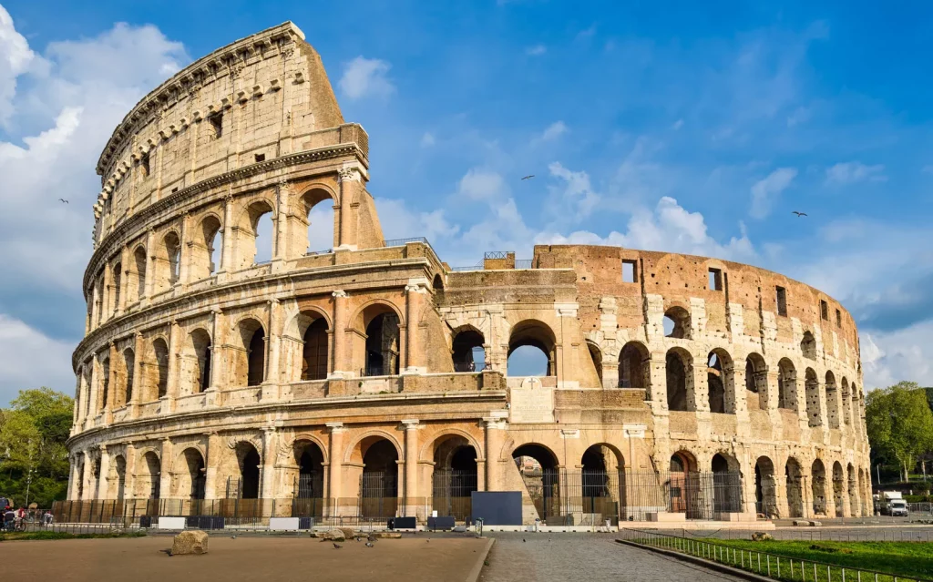 Explore the brilliance of Roman architecture — its history, engineering innovations, iconic structures, and lasting influence on the modern world. Discover how Rome built not just monuments, but an eternal blueprint for design and civilisation.