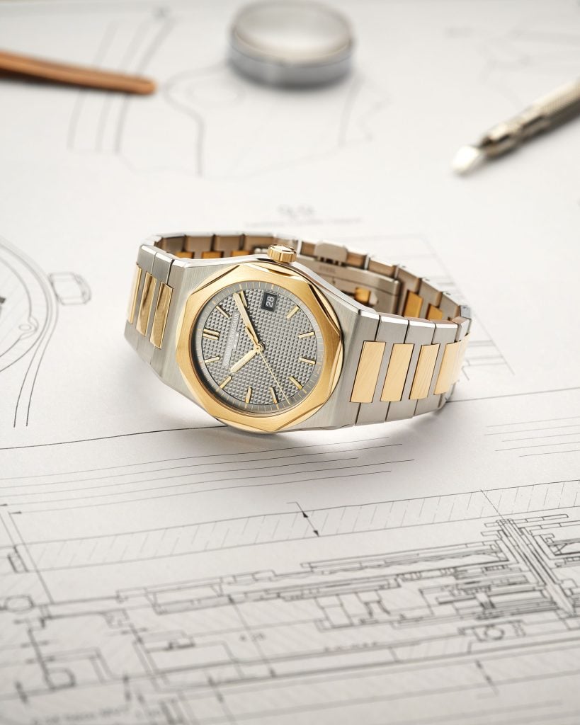 A deep dive into the art and engineering of the integrated bracelet, where the case and strap merge into one flawless form