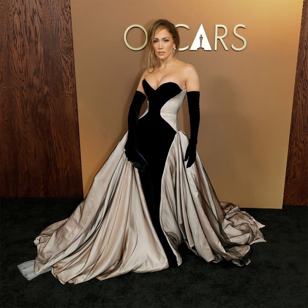 16th Governors Awards Jennifer Lopez