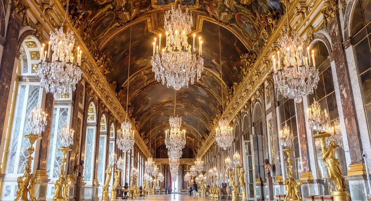 A deep dive into the theatrical world of Baroque architecture, its defining characteristics, iconic architects, and some of the most celebrated structures across Europe and beyond