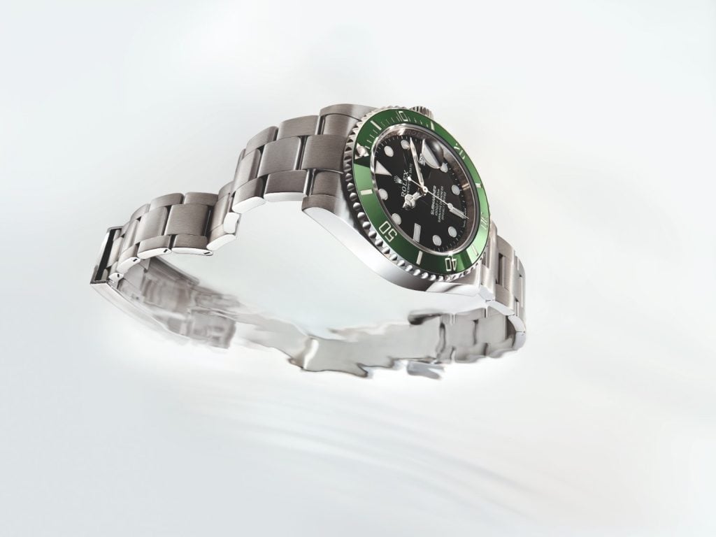 A deep-diving icon born from purpose and perfected by precision, the Rolex Submariner has charted a timeless journey across oceans and eras, surfacing as the ultimate symbol of rugged luxury and horological mastery—its legacy anchored in innovation, endurance, and unmistakable style