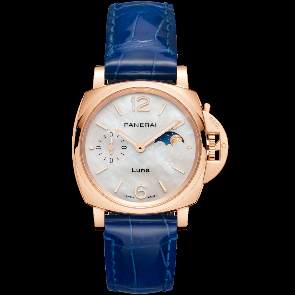 Panerai Luminor Due Luna Goldtech Madreperla has a 38 mm case in polished Goldtech™