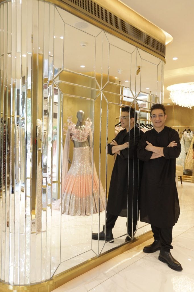 Suneet Varma traditional modern fusion,Suneet Varma couture craftsmanship,