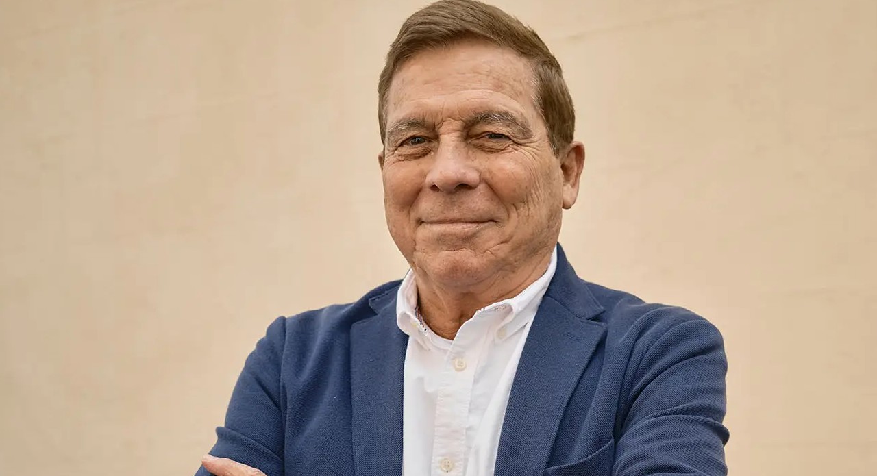 Alberto Campo Baeza is the sort of architect who looks at a building site, squints into the sun, and says something like, “This place doesn’t need walls