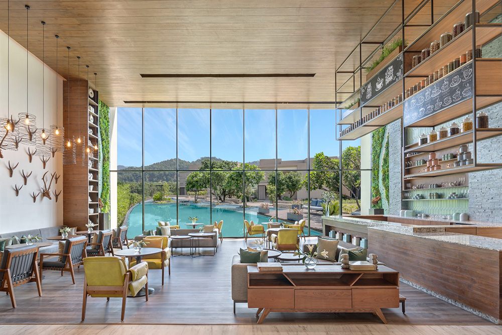 5-star hotels near Delhi, clean air destinations near Delhi, Delhi NCR luxury travel,