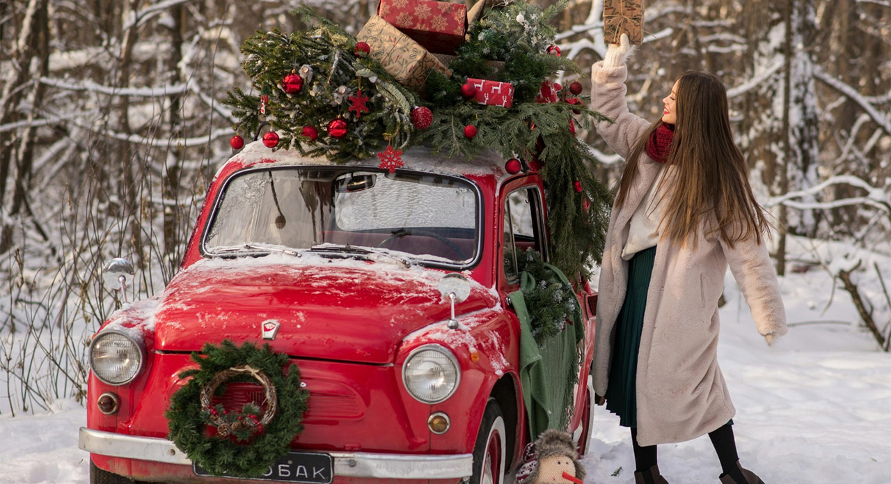 The Unconventional Gifting Guide To Keep Your Millennial Friend Happy This Christmas