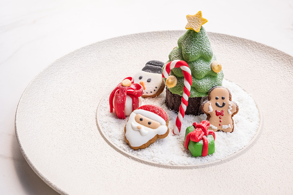 Four Seasons Resort Bali At Sayan, Christmas brunch near me,Holiday dining guide,Christmas special menus