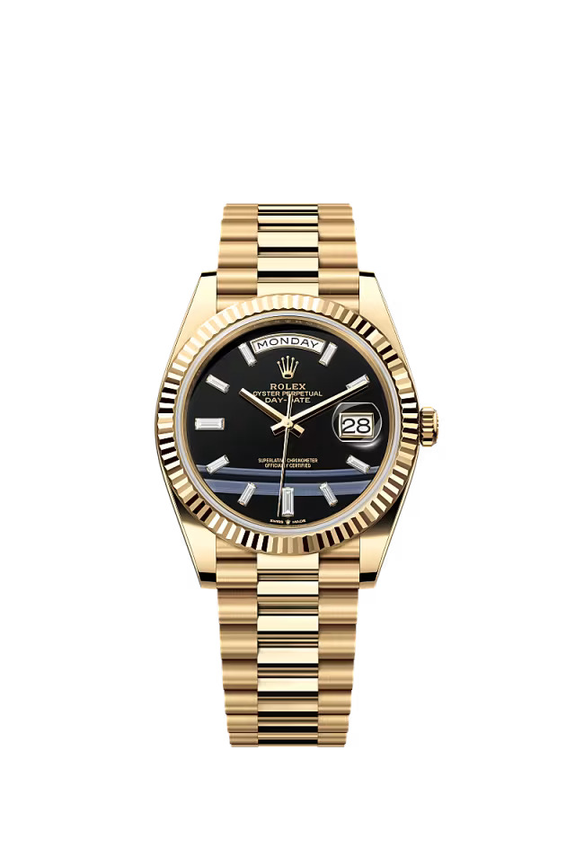 This geological composition is what enables the stone to deliver its signature smoothness and reflective depth once shaped and polished. 