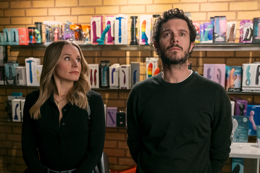 Kristen Bell nominated for Nobody Wants This, adam brody nominated for Nobody Wants This, Golden Globe gift bags,Golden Globe gift bag list,Golden Globe 2025 gift bag items,celebrity gift bags worth $1M,