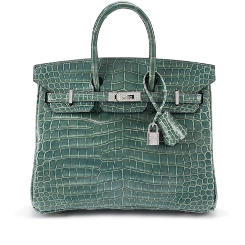 Diamond Birkin, cost of Diamond Birkin, how many diamonds are there in Diamond Birkin, Hermès bag ranking,Types of Hermès bags,Hermès bag collection,Birkin and Kelly bags