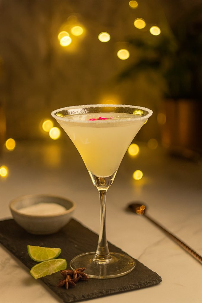 Frosted Lychee Martini by Tulleeho