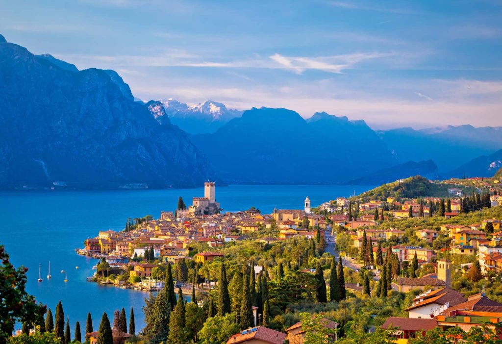 Effortlessly charming