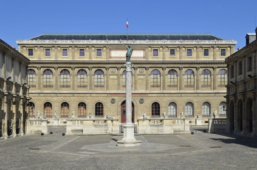 The origins of the Paris school go back to 1648, when the Académie des Beaux-Arts was founded by Cardinal Mazarin to educate the most talented students in drawing, painting, sculpture, engraving, architecture and other media