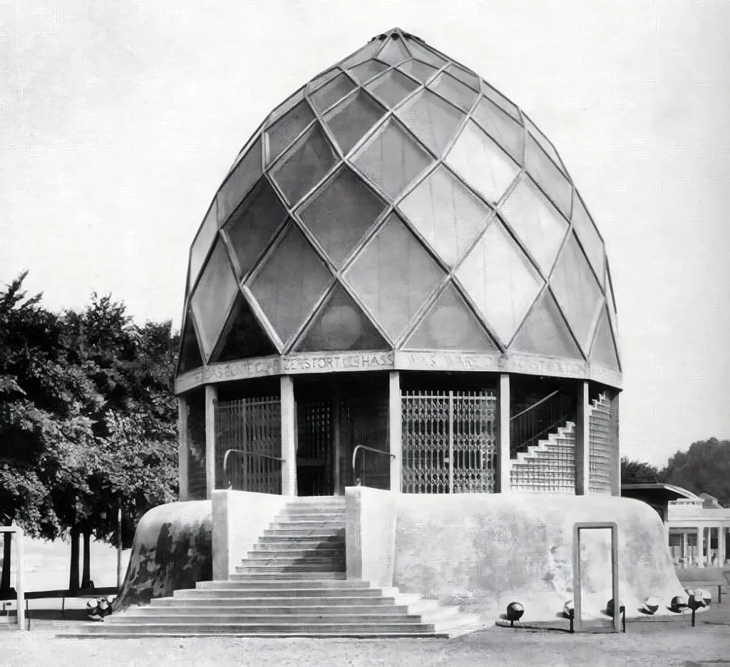 Bruno Taut’s Glass Pavilion built for the 1914 Werkbund Exhibition