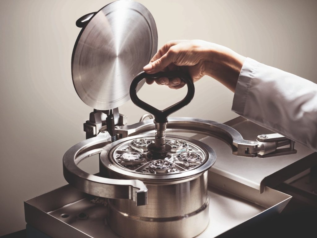 any fakes get this wrong, offering weak magnification or misaligned date wheels