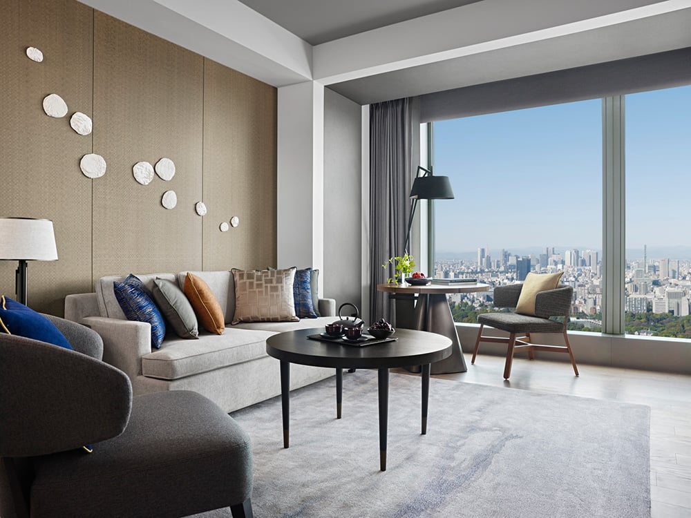 A Hotel Room With A View At Four Seasons Otemachi, four seasons tokyo, four seasons hotel in otemachi,four seasons hotel in Tokyo,rates of four seasons hotel in otemachi