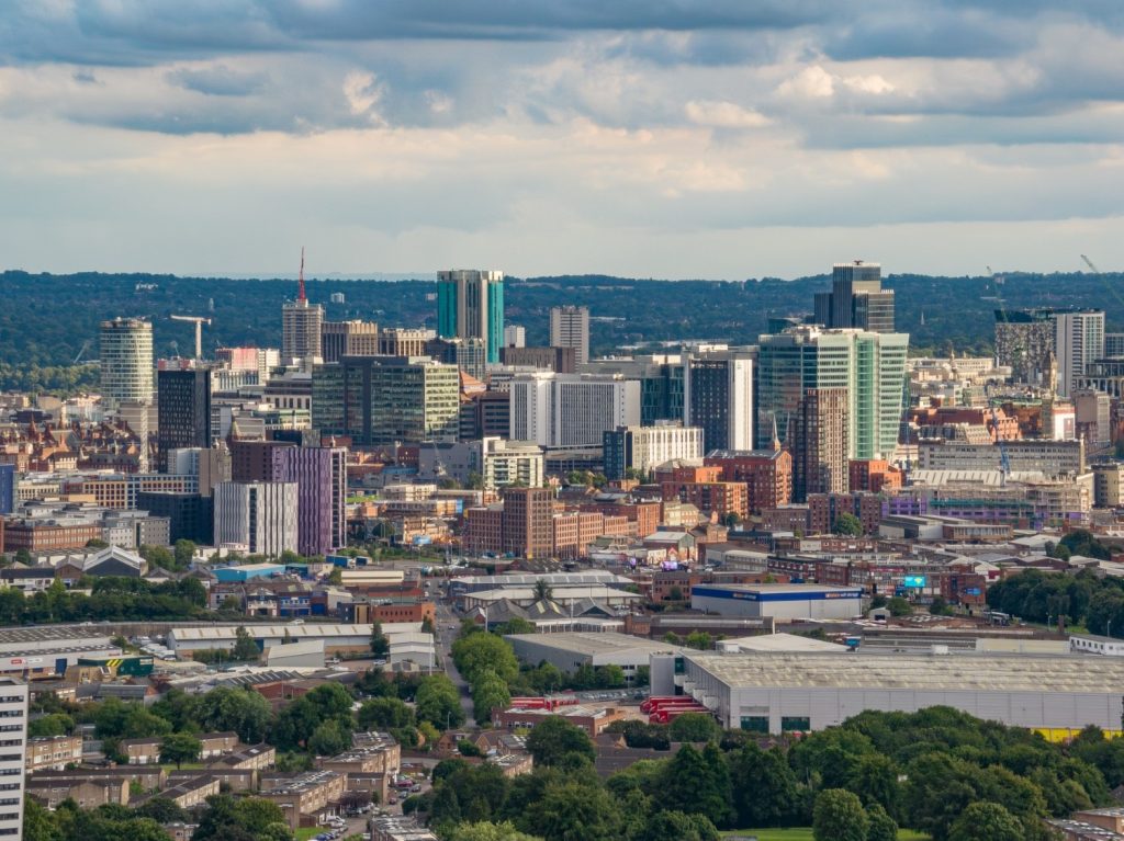 Regency architecture, social rituals, and visual symmetry