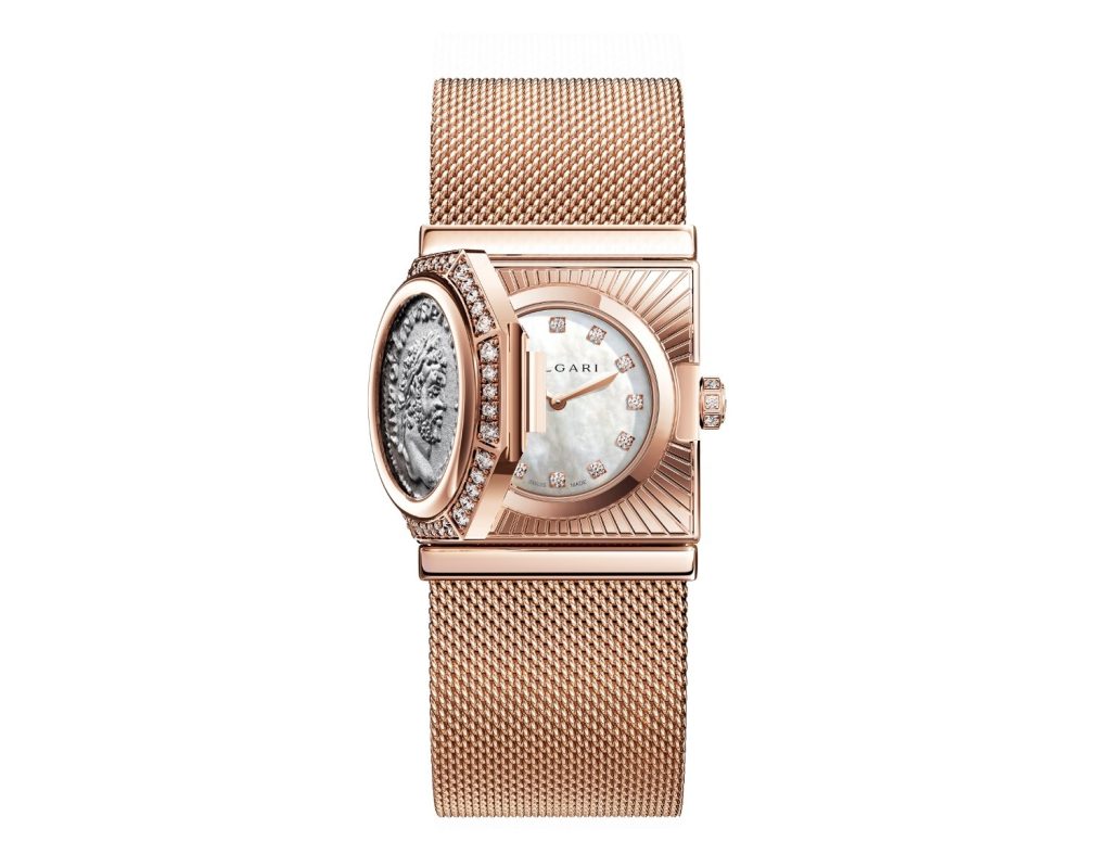The timepiece is a refined homage to Bvlgari’s Monete design language first introduced in the mid 1960s