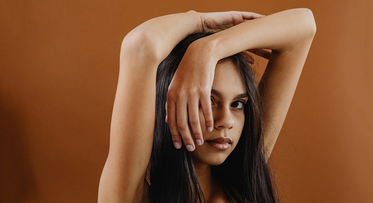 Exposome Skincare: How Climate, Pollution And Lifestyle Are Redefining Luxury Beauty In India