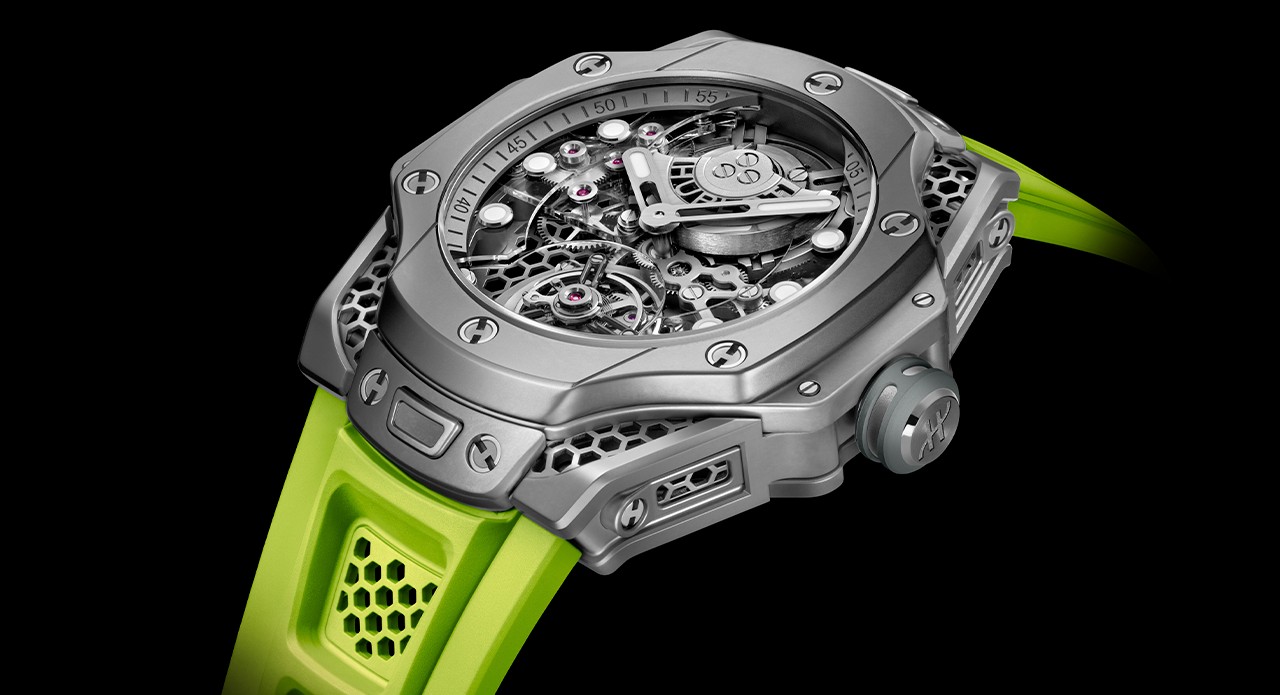 A pattern borrowed from nature and perfected by design, honeycomb dials bring structure texture and quiet complexity to the wrist