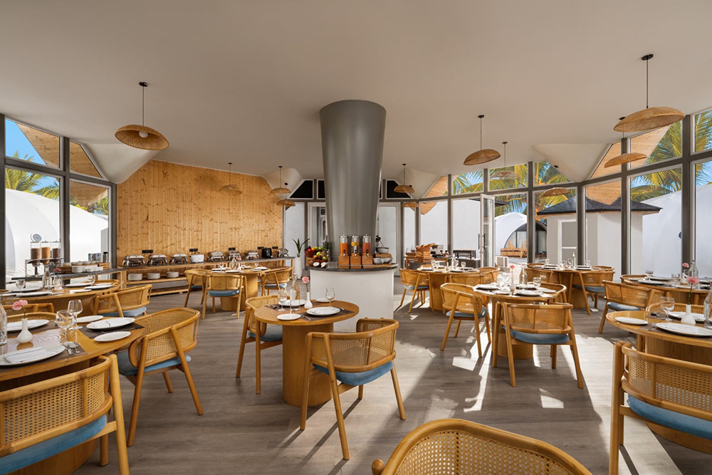 Smōk By SeleQtions, Lakshwadeep, romantic restaurants, Valentine’s Day dinner ideas, global dining guide, international restaurants, 