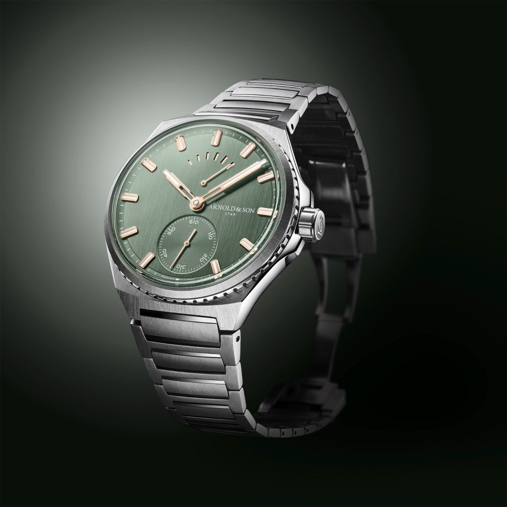 The Longitude Titanium references are powered by the new A&S6302 calibre, an automatic movement that is COSC chronometer-certified