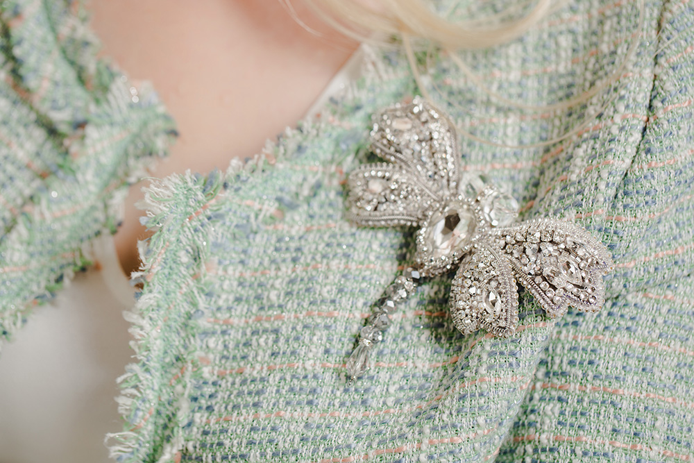 How Brooch Was Styled By Elderly Women Decades Back, brooch pins 2026, brooch fashion trend, brooch jewelry style, brooch statement pieces,