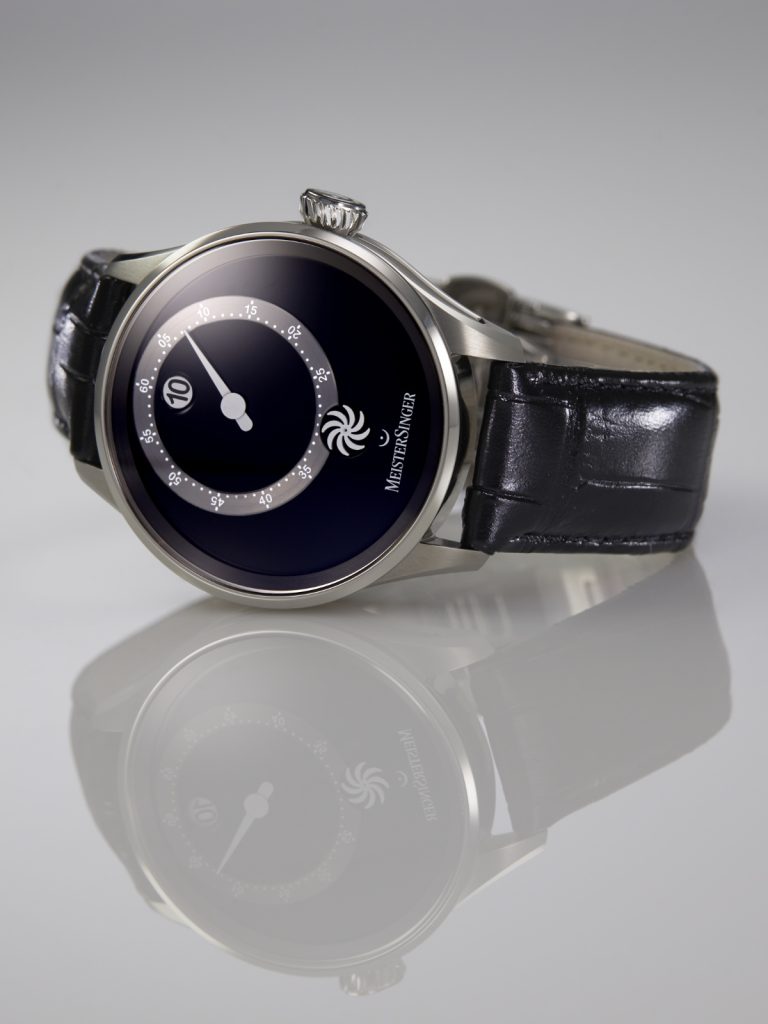 Clean, minimalist dials are, and have long been, the unmistakable signature of MeisterSinger