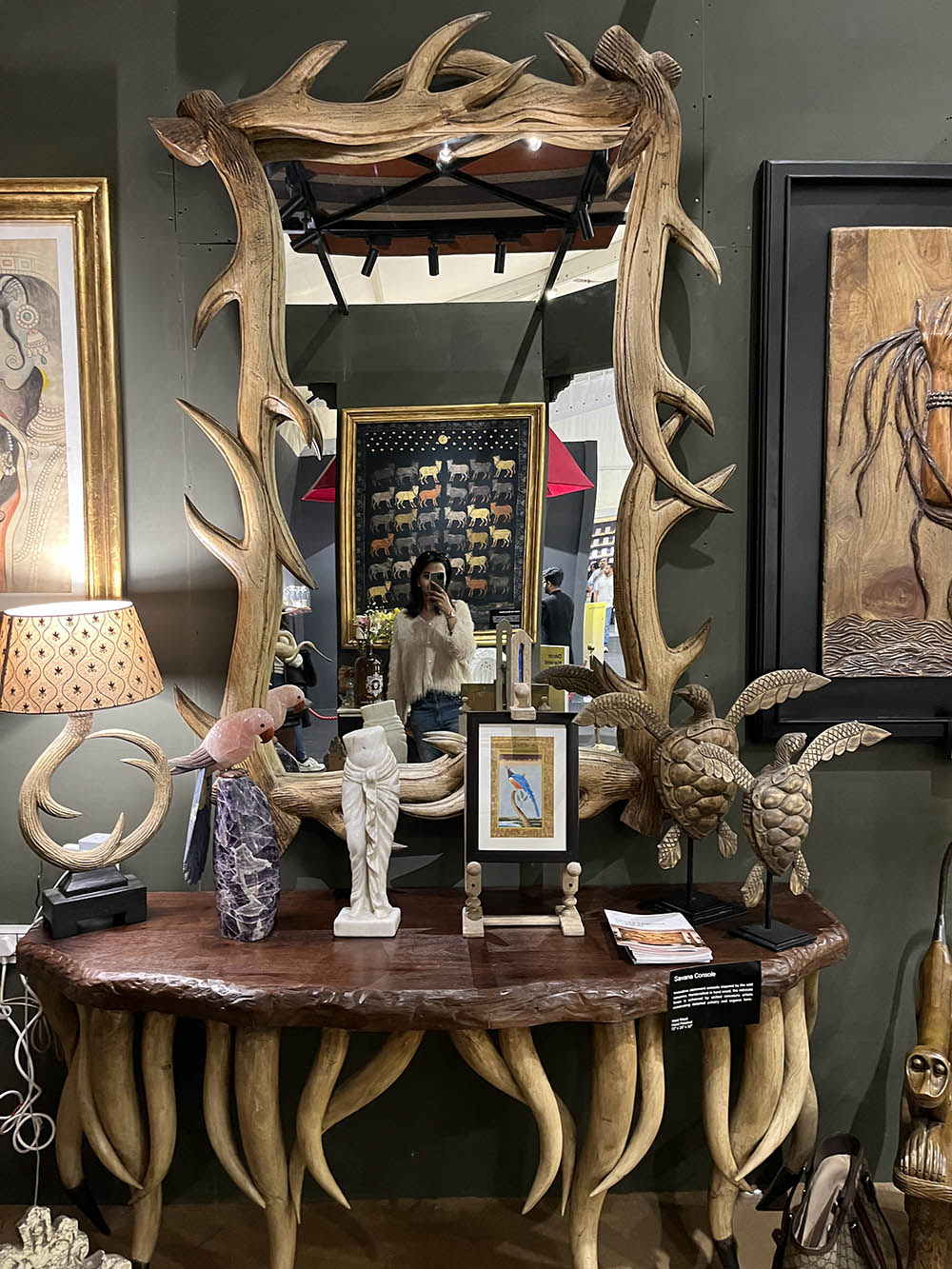 Elephant tusk-inspired carved-woodwork and marble sculptures were presented by Jaipur-based luxury furniture brand Décor Harvest.