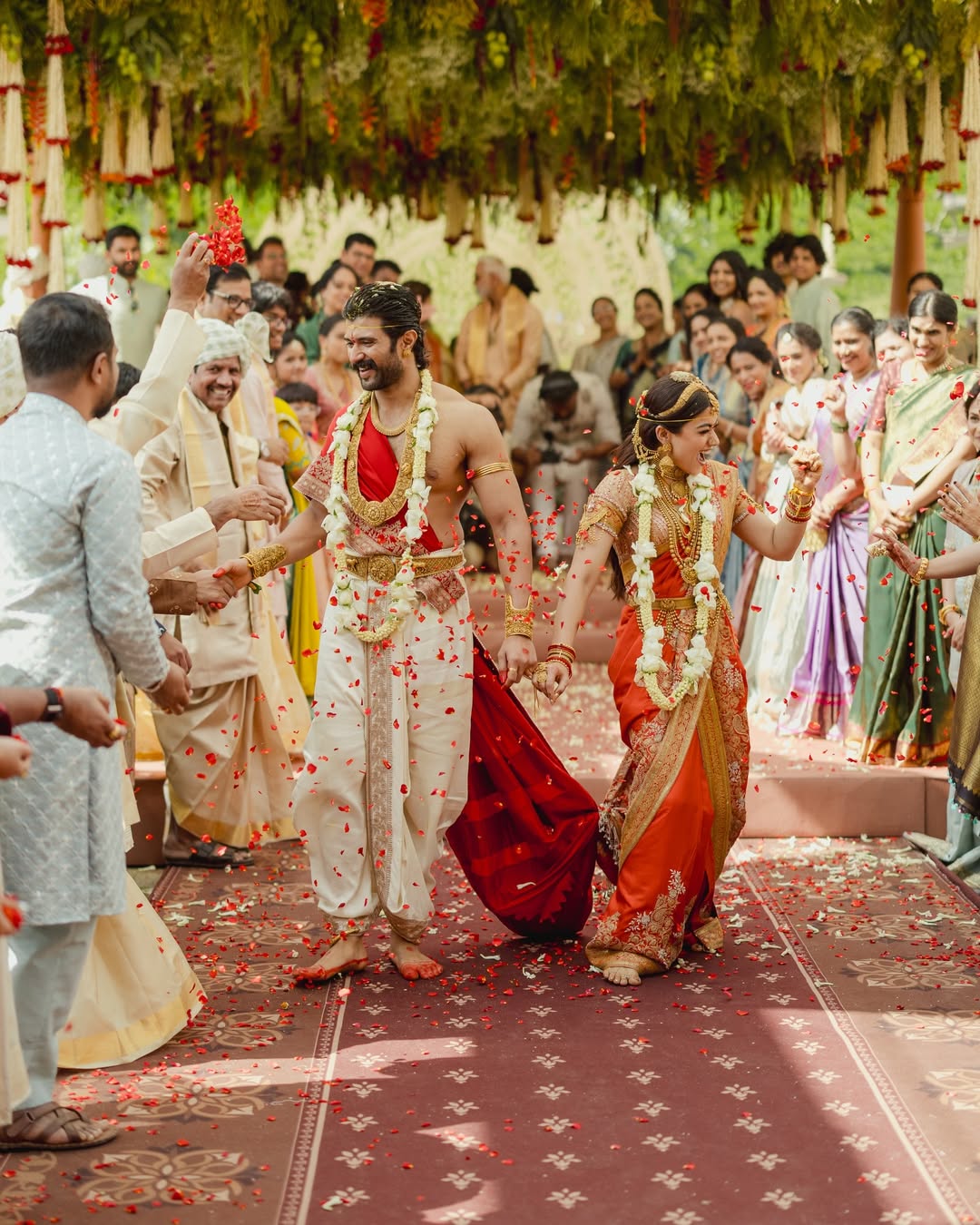 Vijay Deverakonda groom look,Vijay Deverakonda groom fashion, vijay deverakonda alta, alta on vijay deverakonda, significance of alta on brides, why do brides wear alta on wedding day, vijay deverakonda redefines groom's fashion,