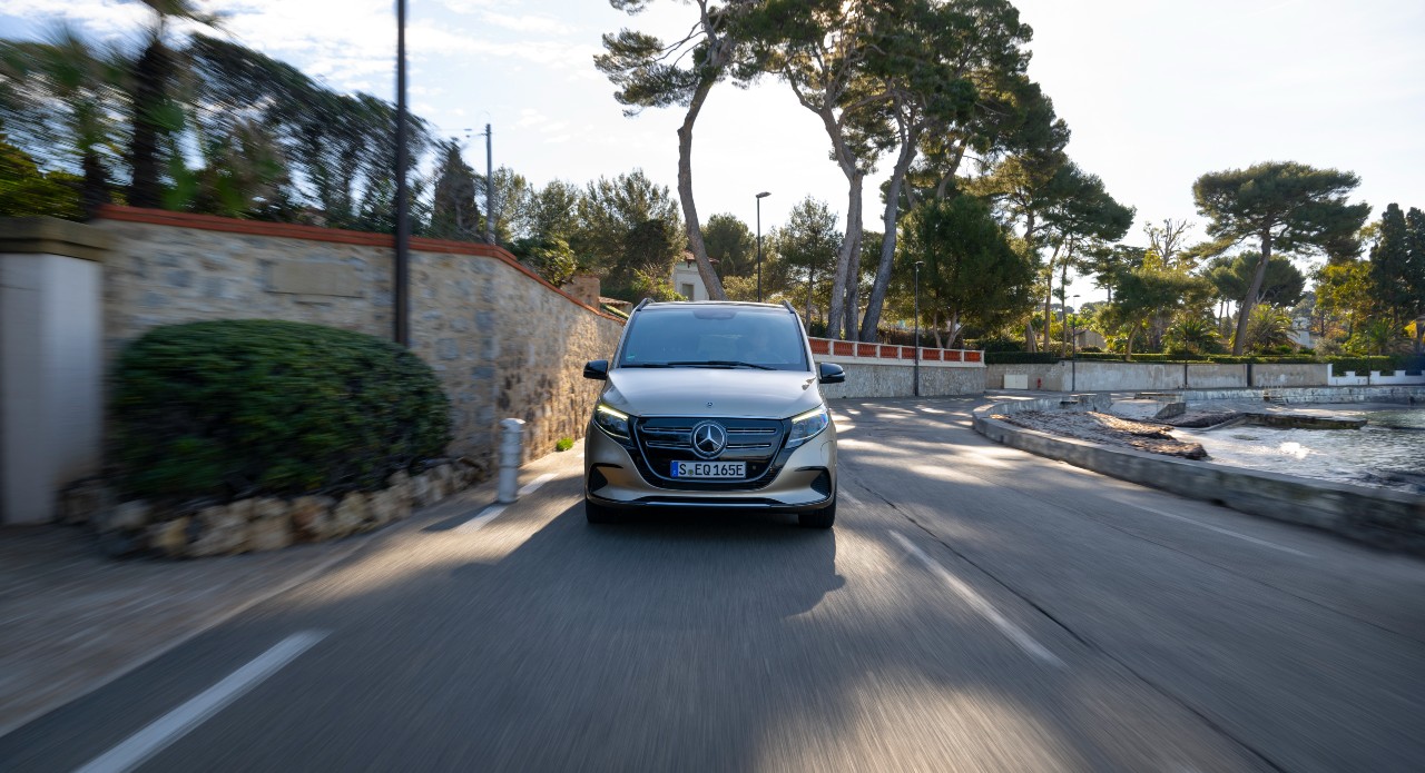 Mercedes V Class launched in India with extra long wheelbase, dual petrol and diesel powertrains, AIRMATIC air suspension and segment first luxury features
