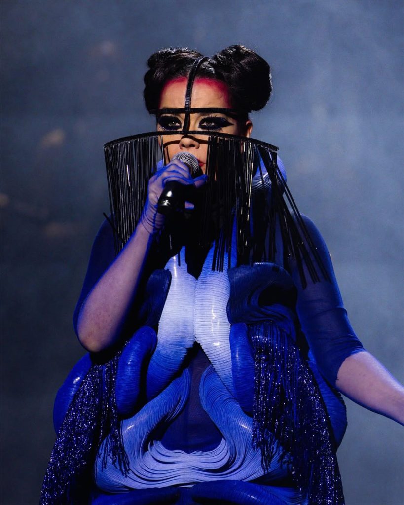 Björk In Amit Aggarwal Couture, Rosalía and Björk 2026 BRIT Awards performance, Rosalía and Björk 2026 BRIT Awards Berghain, Björk BRIT Awards 2026,Björk Amit Aggarwal couture,BRIT Awards 2026 red carpet,Björk futuristic outfit,2026 BRIT Awards highlights,