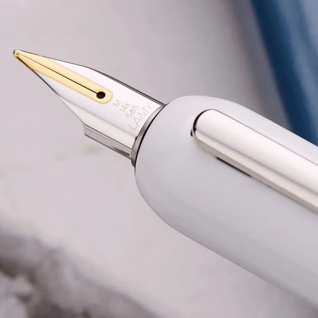 Aquarius appreciates innovation and unconventional thinking. The Dialog 3