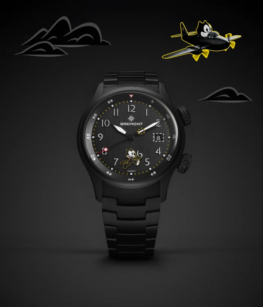 Beneath the titanium shell beats the automatic BB14 movement. Operating at 28,800 vibrations per hour and equipped with 24 jewels