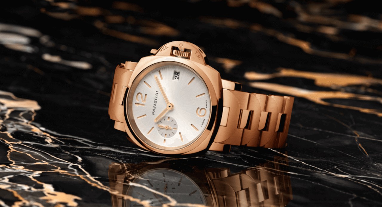 Watch Danger Zone Guide: When Not To Adjust The Date On Mechanical Watches