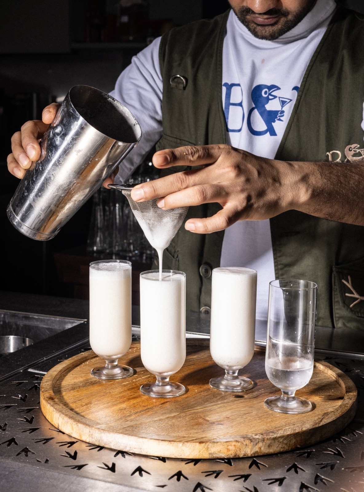  chill microbars Delhi, popular microbars Delhi, unique microbars Delhi, affordable microbars Delhi, speakeasy microbars Delhi, cozy microbars Delhi, small microbars Delhi, exclusive microbars Delhi,