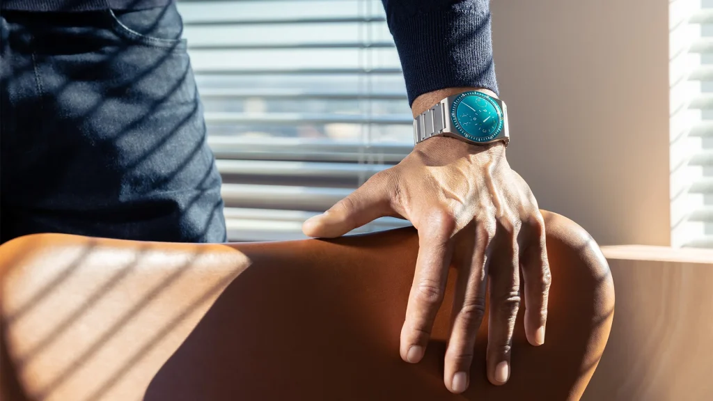 Oil also introduces surprising mechanical benefits. Components suspended in fluid experience reduced