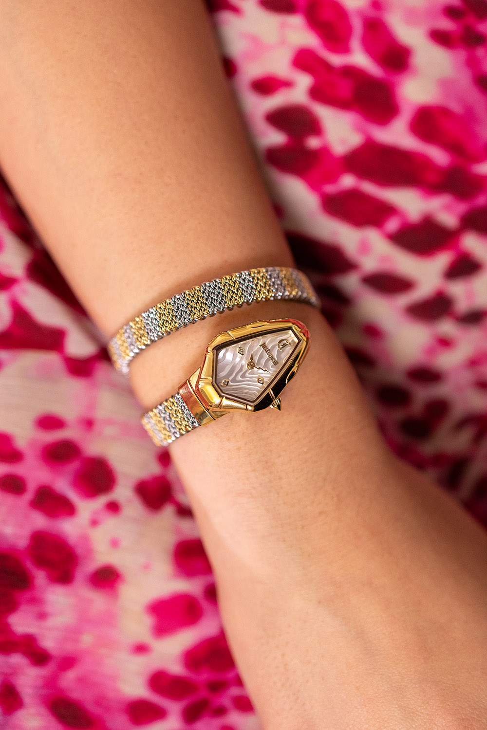 Just Cavalli Fiamma, Eid gift option for mother, Eid gifting for sister, Eid gift option for female friend, Eid gifting for her online, Eid gift option for her online, last-minute Eid gifting for her, 