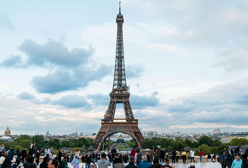 travel disruptions, stranded abroad, travel security, travel risk management, traveler’s checklist, travel precautions, unexpected travel situations, travel support services, international travel issues, safe travel strategies, 