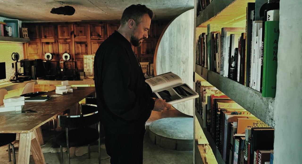 Who Is Ludwig Godefroy? The Mexican Architect Behind Viral Hyped Houses