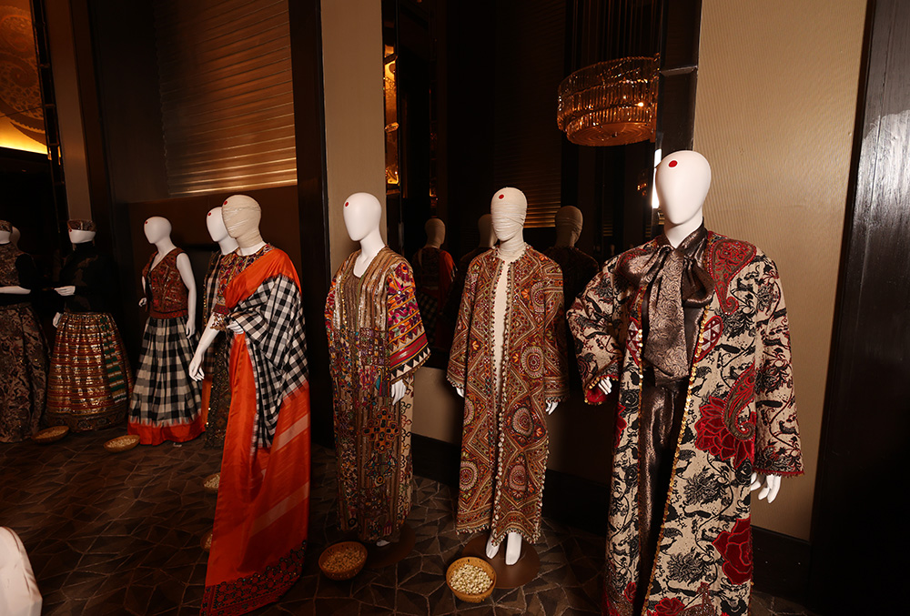 The Collectibles: A Journey From Within, The Collectibles preview at Jamavar at the Leela Palace New Delhi, Mayyur Girotra runway, Mayyur Girotra collection, Mayyur Girotra embroidery, 