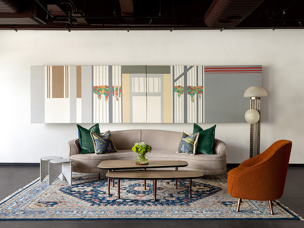 modern luxury interiors, minimalist luxury decor, soft textures interior, 